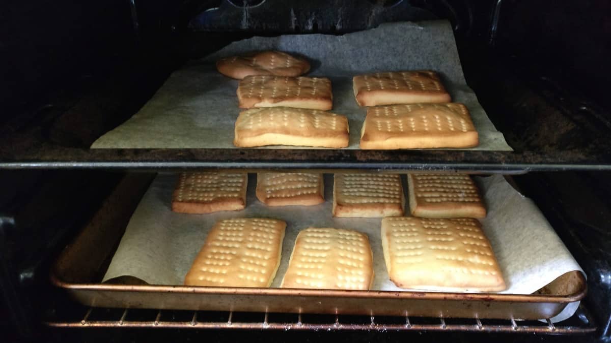 Comment faire du Hardtack de manière moderne et traditionnelle