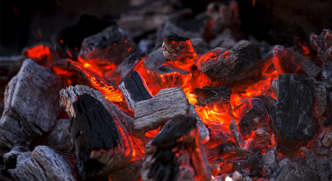 9 utilisations préférées de cendres de poêle à bois