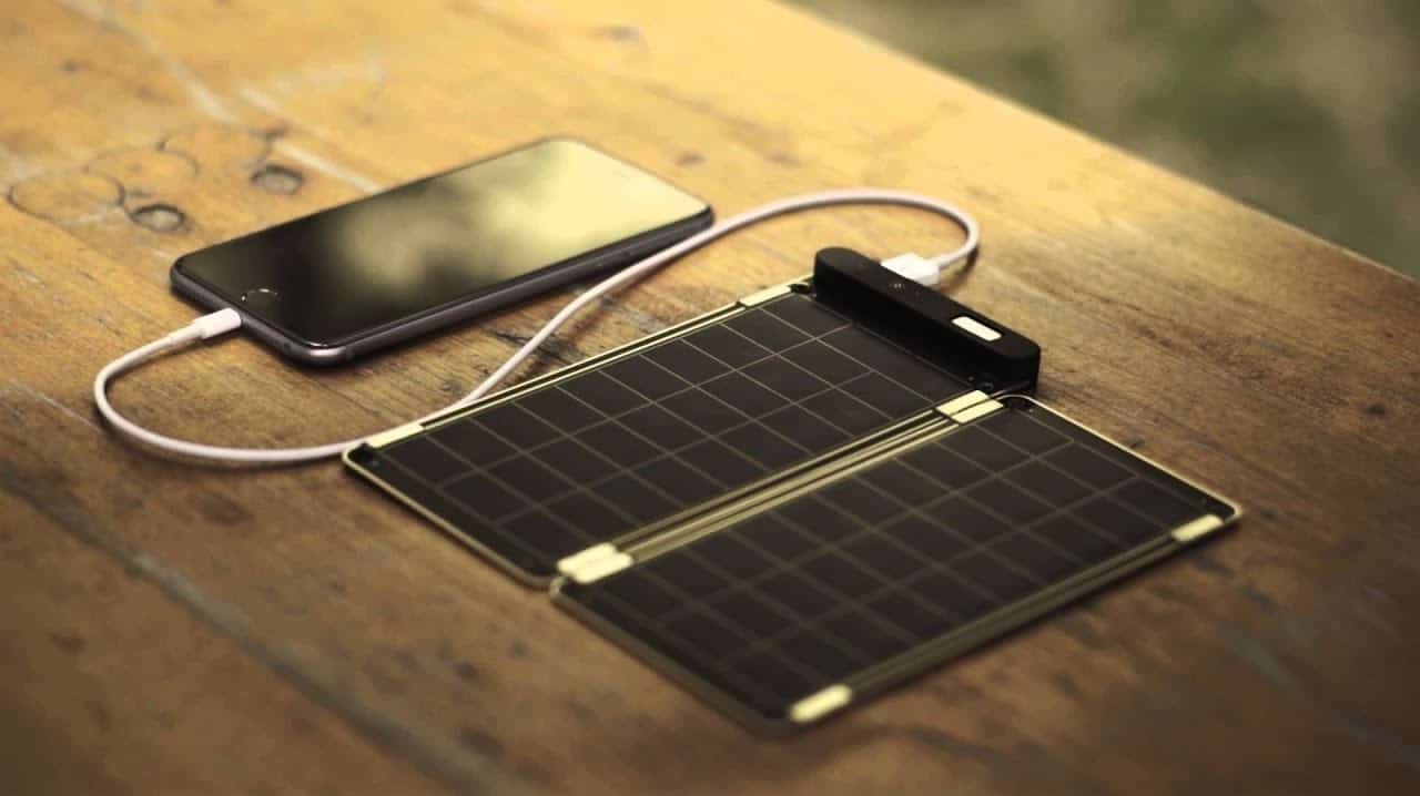 Meilleure banque dénergie solaire portable pour la sauvegarde et les urgences