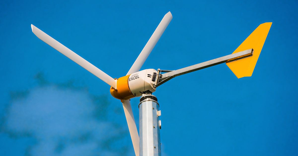 Comment ajouter une éolienne à un système solaire