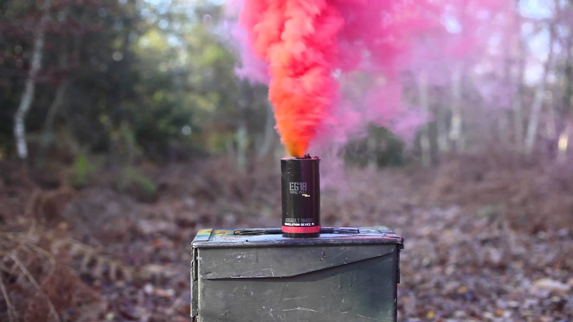 Grenades Fumigènes Devraient Elles Faire Partie De Votre équipement Dévacuation | Québec Preppers Grenades fumigènes devraient elles faire partie de votre équipement dévacuation